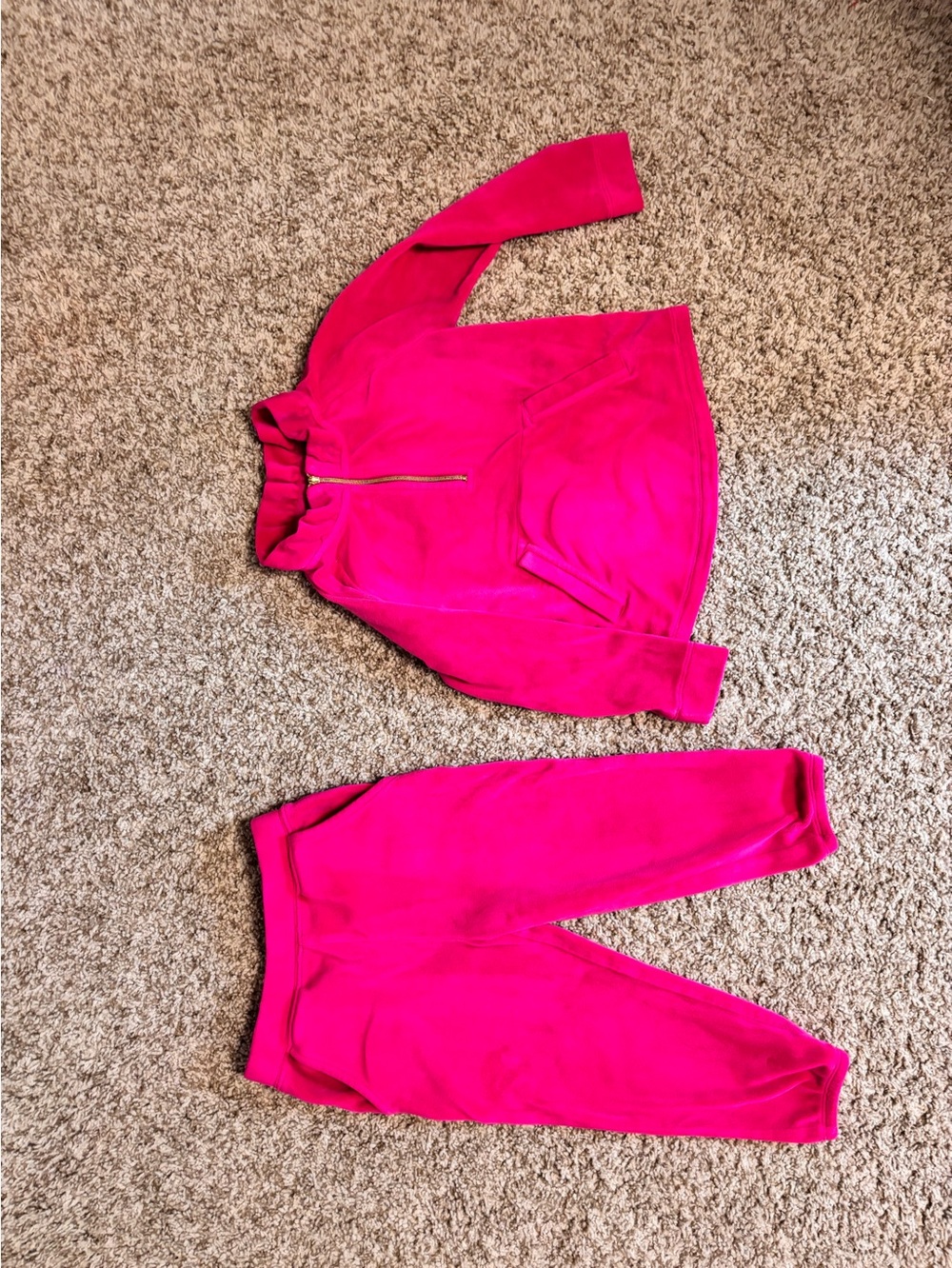 Lilly Pulitzer Velour Set XS (2/3)